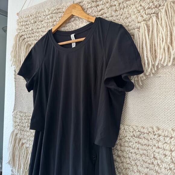 Lululemon &go Endeavor Dress - Picture 2 of 7